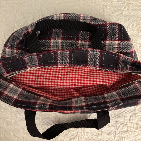 New Large Zippered Bag with Handles - Picture 6 of 8